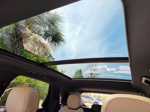 New 2026 Porsche Cayenne image 40