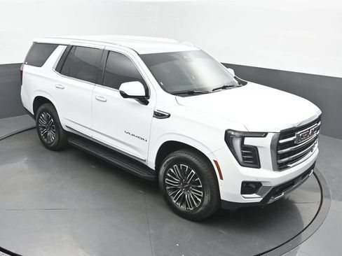 Used 2025 GMC Yukon Elevation w/ LPO, Floor Liner Package AWD/4WD image 44