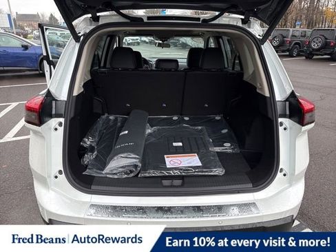 New 2026 Nissan Rogue SV w/ SV Premium Package image 10