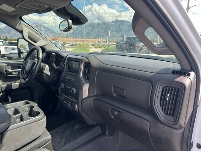 Certified 2025 Chevrolet Silverado 2500 Custom w/ Custom Value Package AWD/4WD image 32