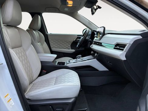 Used 2022 Mitsubishi Outlander SEL FWD image 15