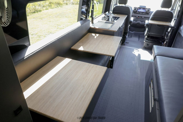 Used 2025 Mercedes-Benz Sprinter 2500 image 40