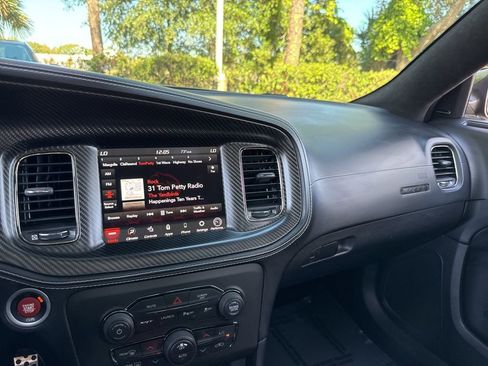 Used 2022 Dodge Charger SRT Hellcat w/ Harman/Kardon Audio Group image 41