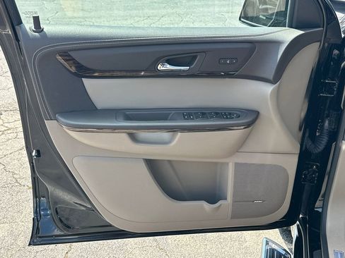 Used 2016 GMC Acadia Denali FWD image 11