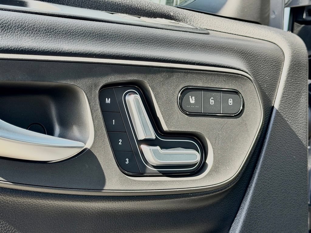 New 2026 Mercedes-Benz Sprinter 2500 image 17