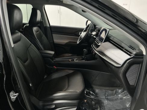 Used 2022 Jeep Compass Latitude AWD/4WD image 26