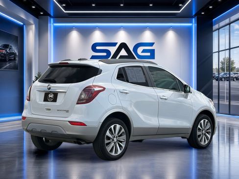 Used 2020 Buick Encore Preferred w/ Safety Package AWD/4WD image 4