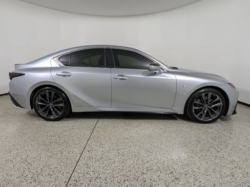 Used 2022 Lexus IS 350 F Sport image 8