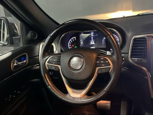 Used 2015 Jeep Grand Cherokee Limited AWD/4WD image 27