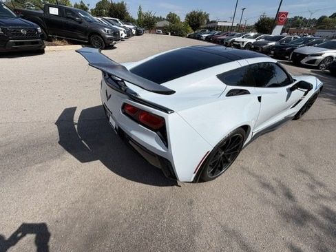 Used 2018 Chevrolet Corvette Grand Sport w/ Carbon 65 Edition RWD image 10