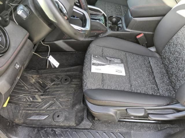 Used 2023 Chevrolet Colorado Z71 w/ Advanced Trailering Package AWD/4WD image 10