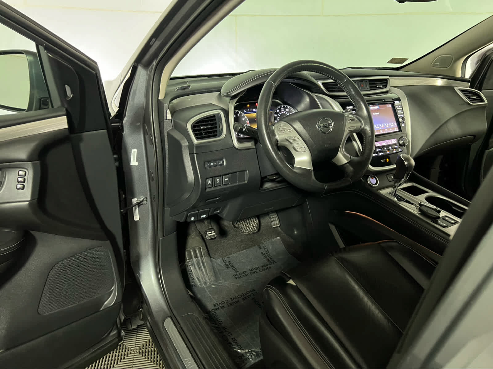 Used 2018 Nissan Murano SL w/ Moonroof Package AWD/4WD image 23