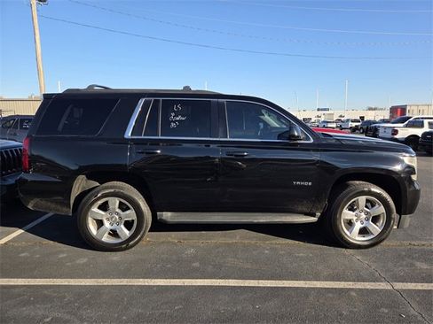 Used 2019 Chevrolet Tahoe LS image 8