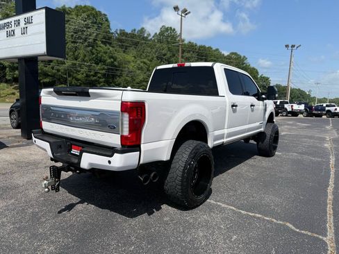 Used 2018 Ford F250 Platinum w/ Platinum Ultimate Package AWD/4WD image 7