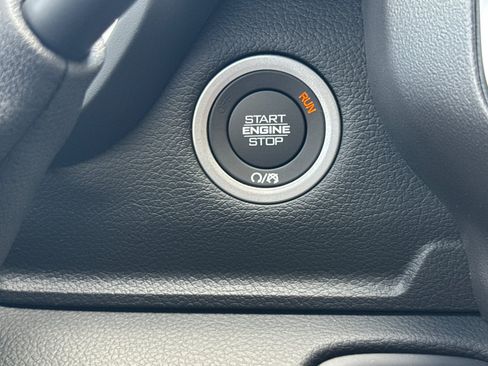 New 2027 RAM 3500 Big Horn AWD/4WD image 21