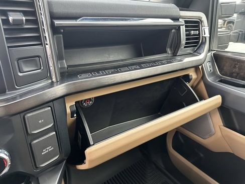 Used 2023 Ford F450 Lariat w/ Lariat Ultimate Package image 15