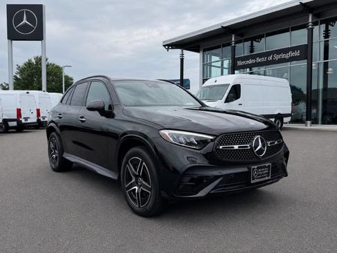 Used 2023 Mercedes-Benz GLC 300 4MATIC image 1