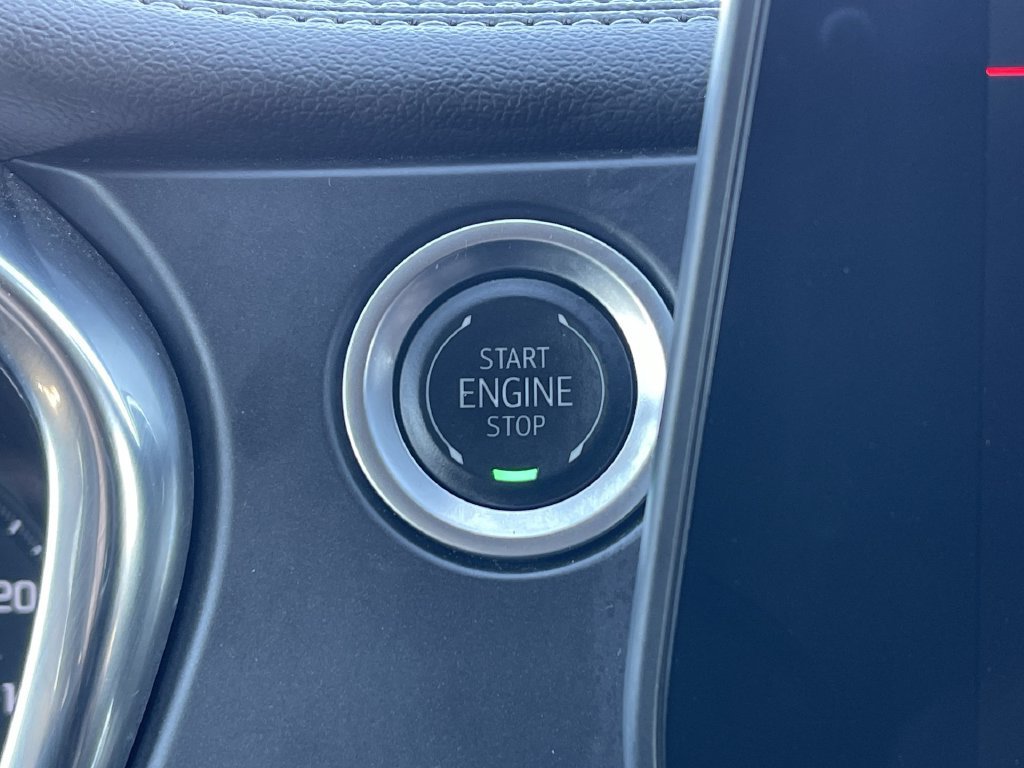 Used 2025 Chevrolet Blazer LT FWD image 29