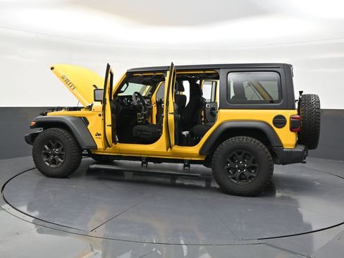 Used 2021 Jeep Wrangler Unlimited Sport AWD/4WD image 27
