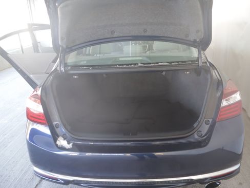 Used 2016 Honda Accord EX image 9