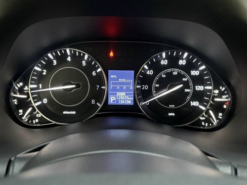 Used 2019 Nissan Armada Platinum w/ Captain's Chairs Package AWD/4WD image 27