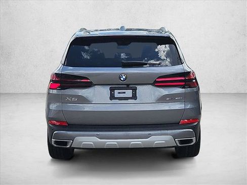 Used 2026 BMW X5 sDrive40i image 7