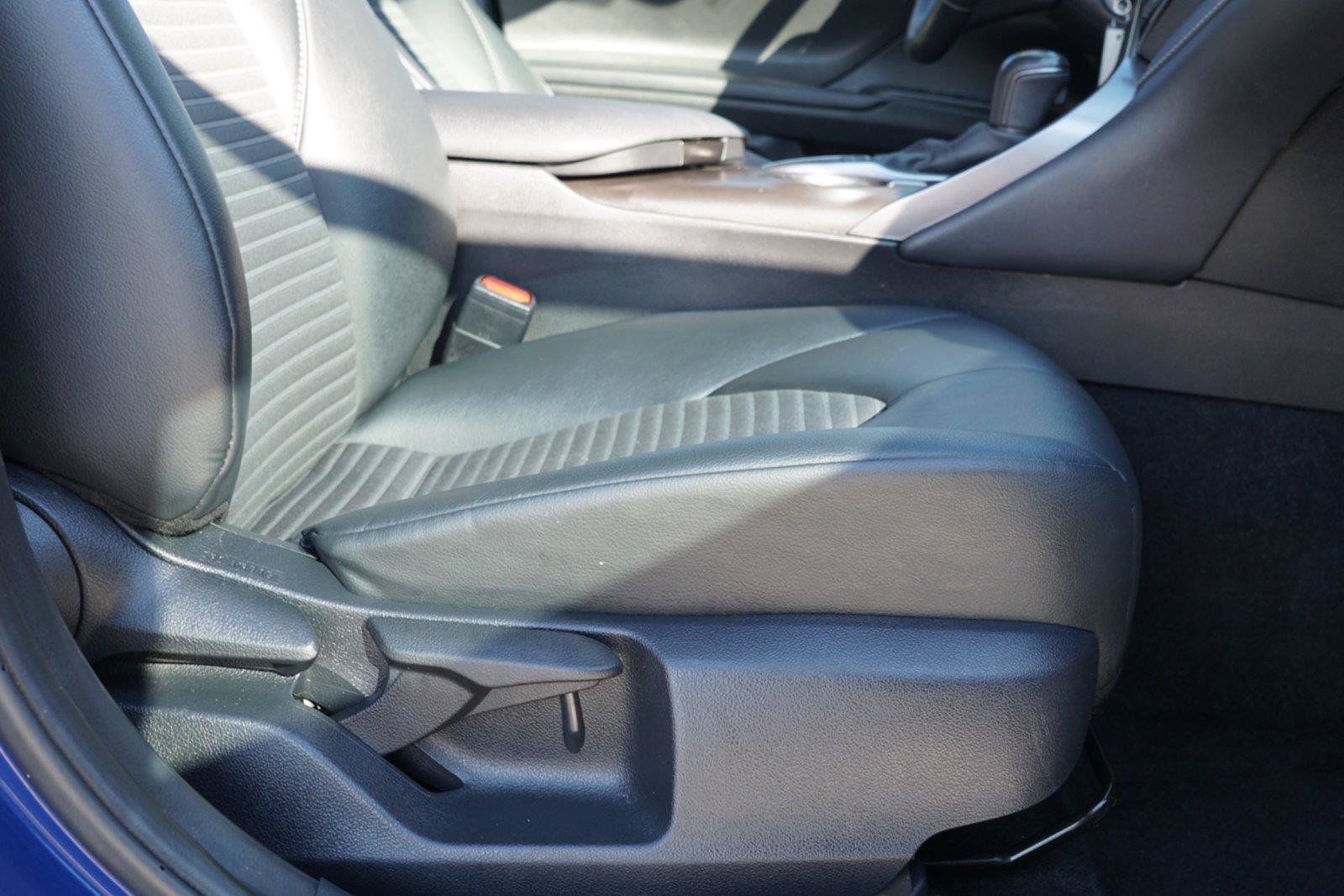 Used 2024 Toyota Camry SE FWD image 29