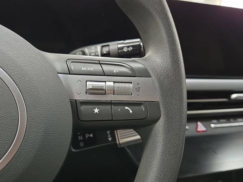 Used 2025 Hyundai Sonata SEL FWD image 20