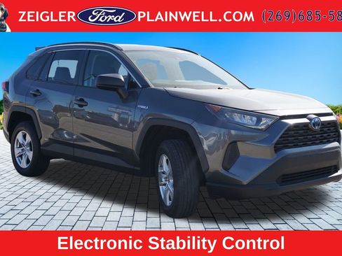 Used 2021 Toyota RAV4 LE AWD/4WD image 7