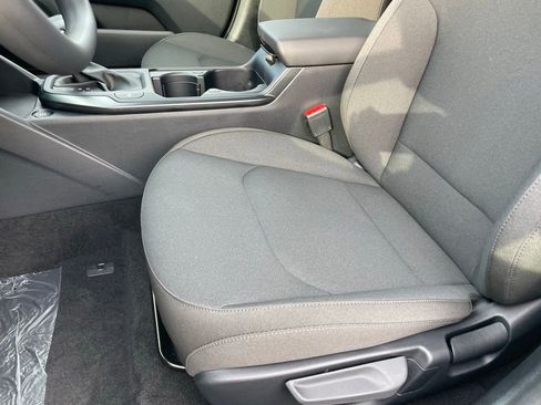 New 2026 Kia K4 LX image 21