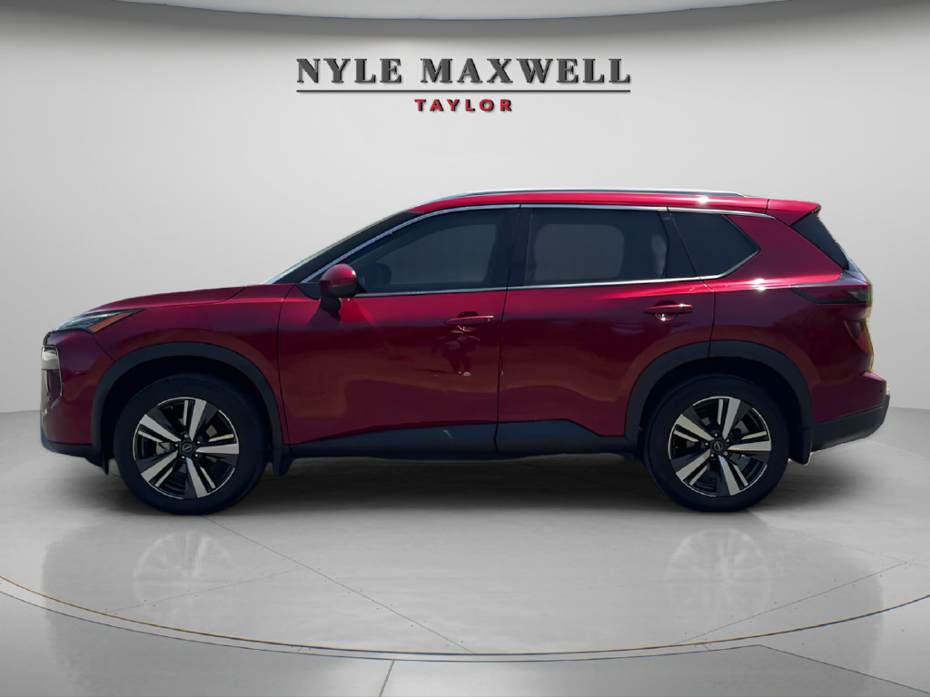 Used 2024 Nissan Rogue SL w/ SL Premium Package FWD image 8
