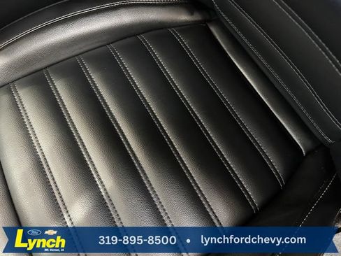 Used 2022 Ford Edge SEL w/ Convenience Package image 6