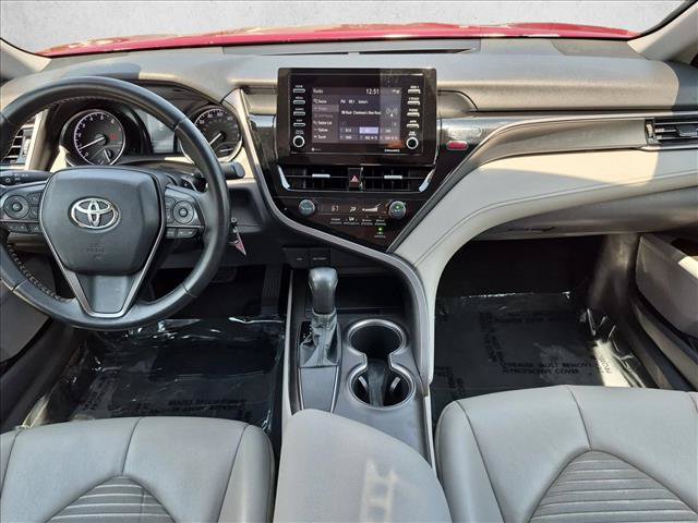 Used 2021 Toyota Camry SE FWD image 18
