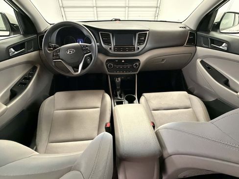 Used 2018 Hyundai Tucson SEL image 14