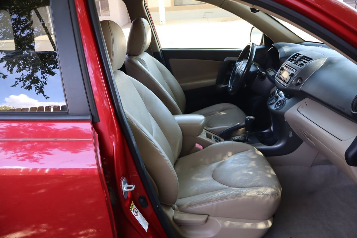 Used 2012 Toyota RAV4 Limited w/ Premium Plus Value Pkg AWD/4WD image 22