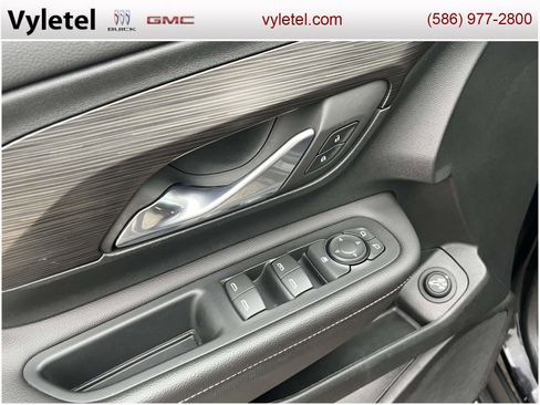 Certified 2023 GMC Terrain SLE w/ Driver Convenience Package image 16