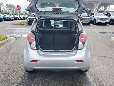 Used 2016 Chevrolet Spark LT image 5