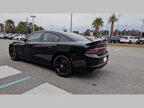Used 2023 Dodge Charger SXT image 30