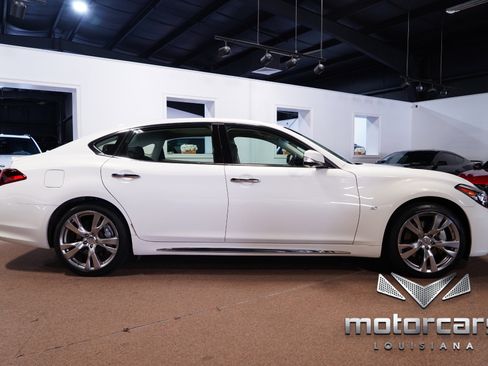 Used 2015 INFINITI Q70 L 3.7 w/ Deluxe Touring Package image 8