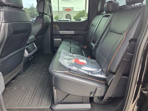 Used 2025 Ford F250 Lariat w/ Lariat Ultimate Package AWD/4WD image 7