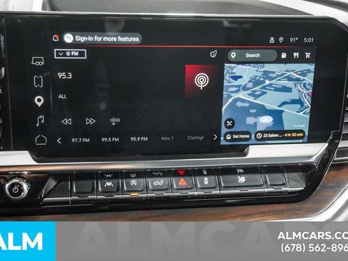 Used 2025 GMC Sierra 1500 SLT RWD image 32