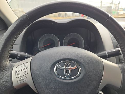 Used 2010 Toyota Corolla S image 23