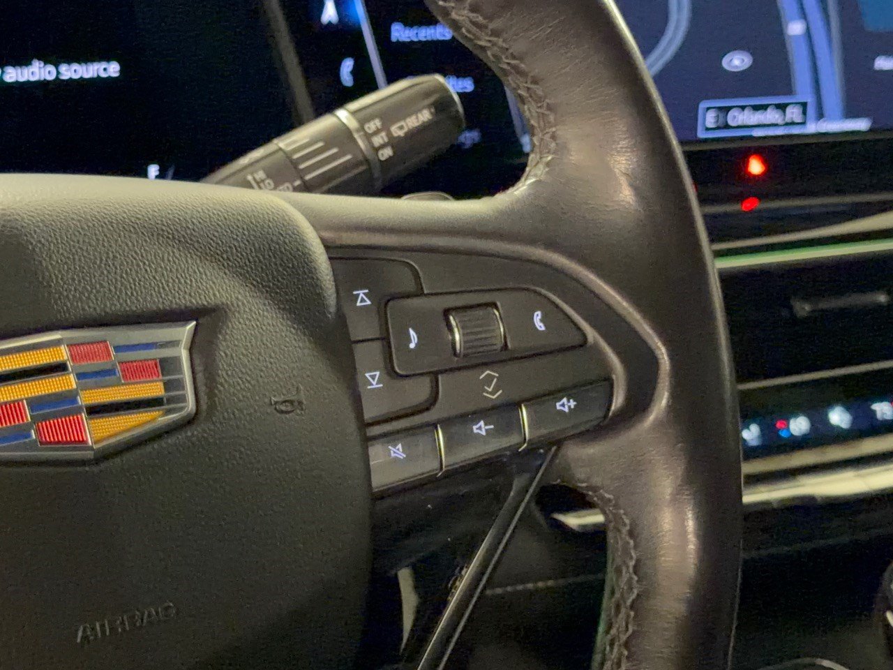 Used 2023 Cadillac Escalade Sport w/ LPO, ONYX Package AWD/4WD image 19