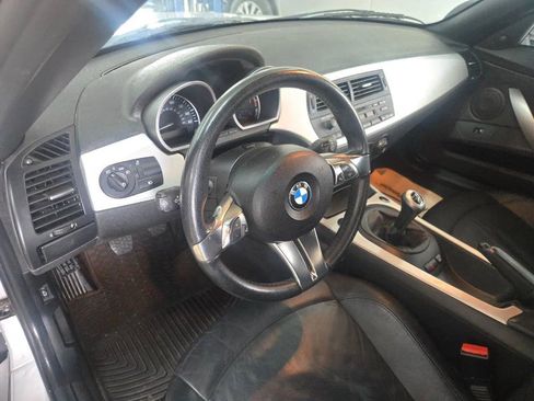 Used 2007 BMW Z4 3.0i image 18