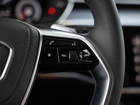 New 2026 Audi A8 L 3.0T AWD/4WD image 36
