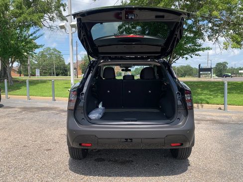 New 2026 Nissan Kicks SV w/ Cold Weather Package FWD image 6