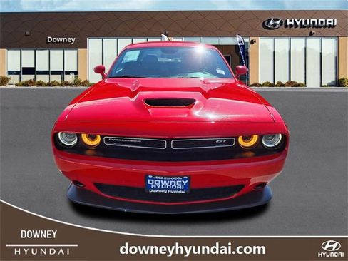 Used 2023 Dodge Challenger GT image 2
