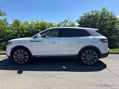 Used 2022 Lincoln Nautilus Reserve w/ Equipment Group 201A FWD image 4