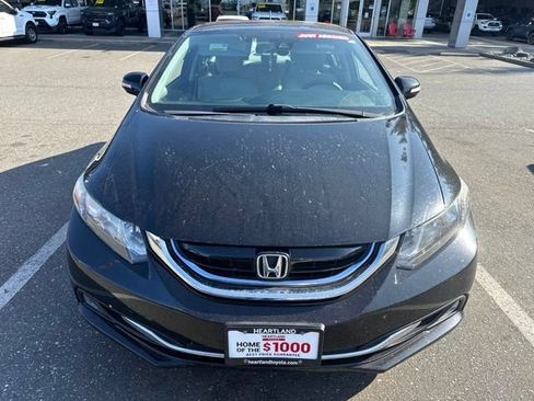 Used 2013 Honda Civic Hybrid Sedan image 2