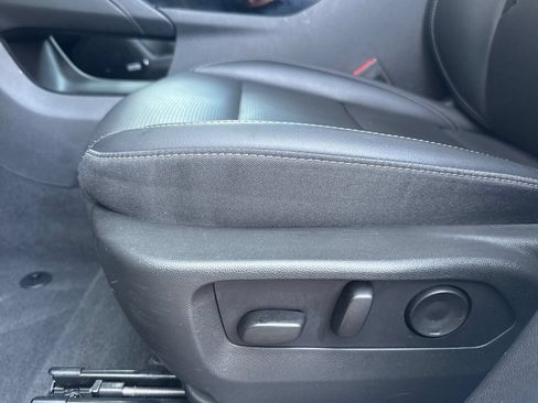 Used 2024 Buick Envision Preferred AWD/4WD image 12